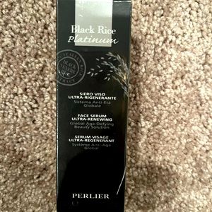 Black Rice Platinum face serum